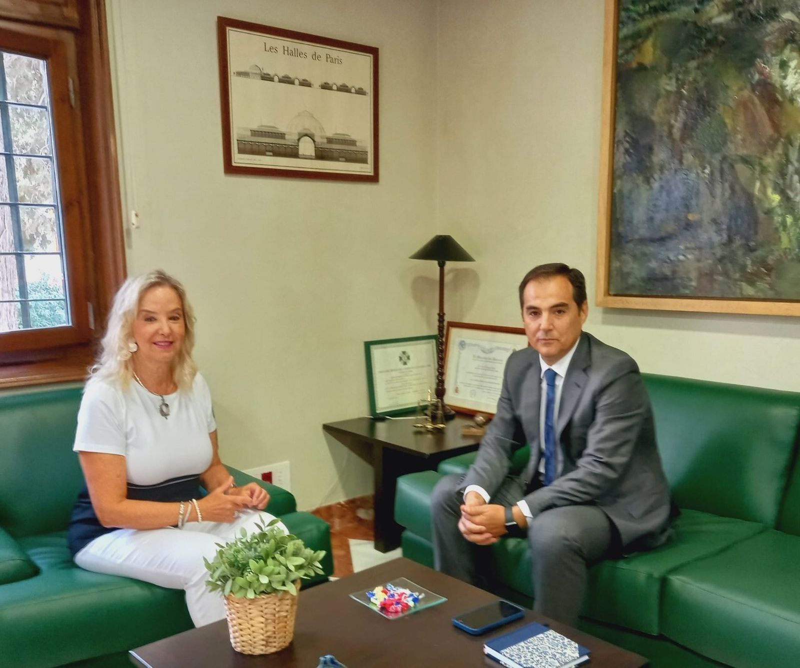 La Fiscal Superior de Andalucía, Ana Tárrago, y José Antonio Nieto, consejero de Justicia, Administración Local y Función Pública