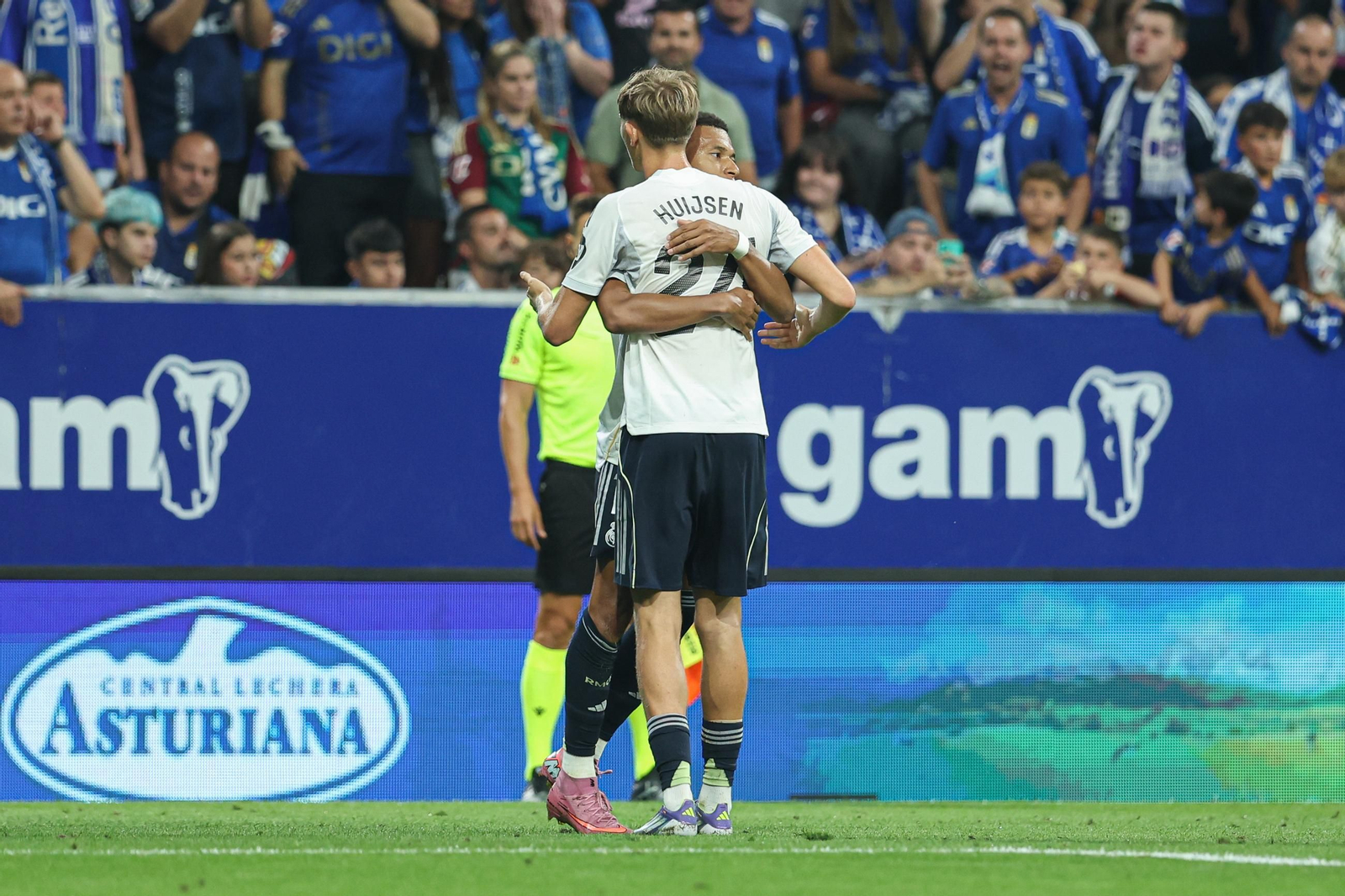 Las fotos del Oviedo - Real Madrid