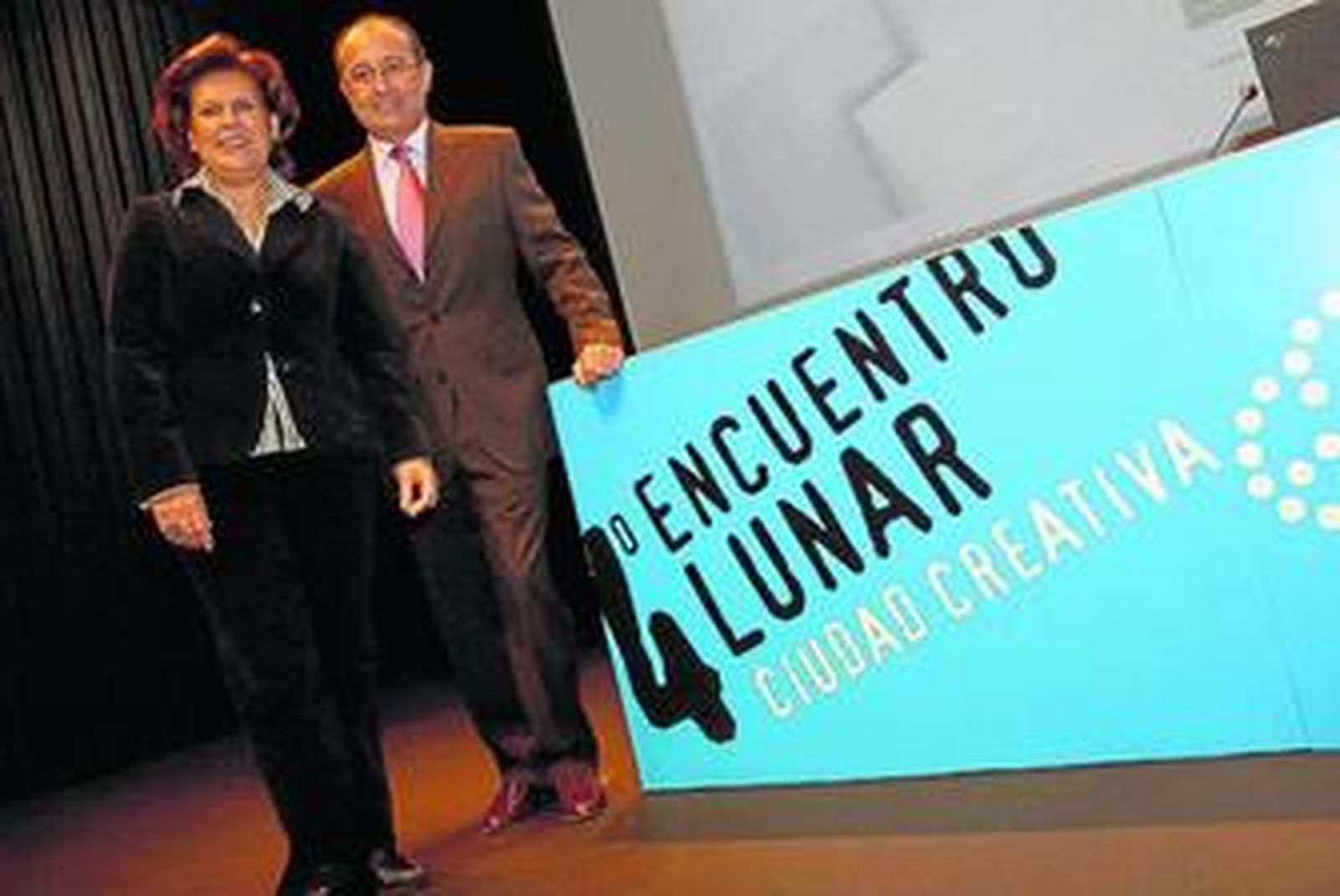 Los consejeros Rosa Torres y Martín Soler, ayer, en el Museo Picasso Málaga.