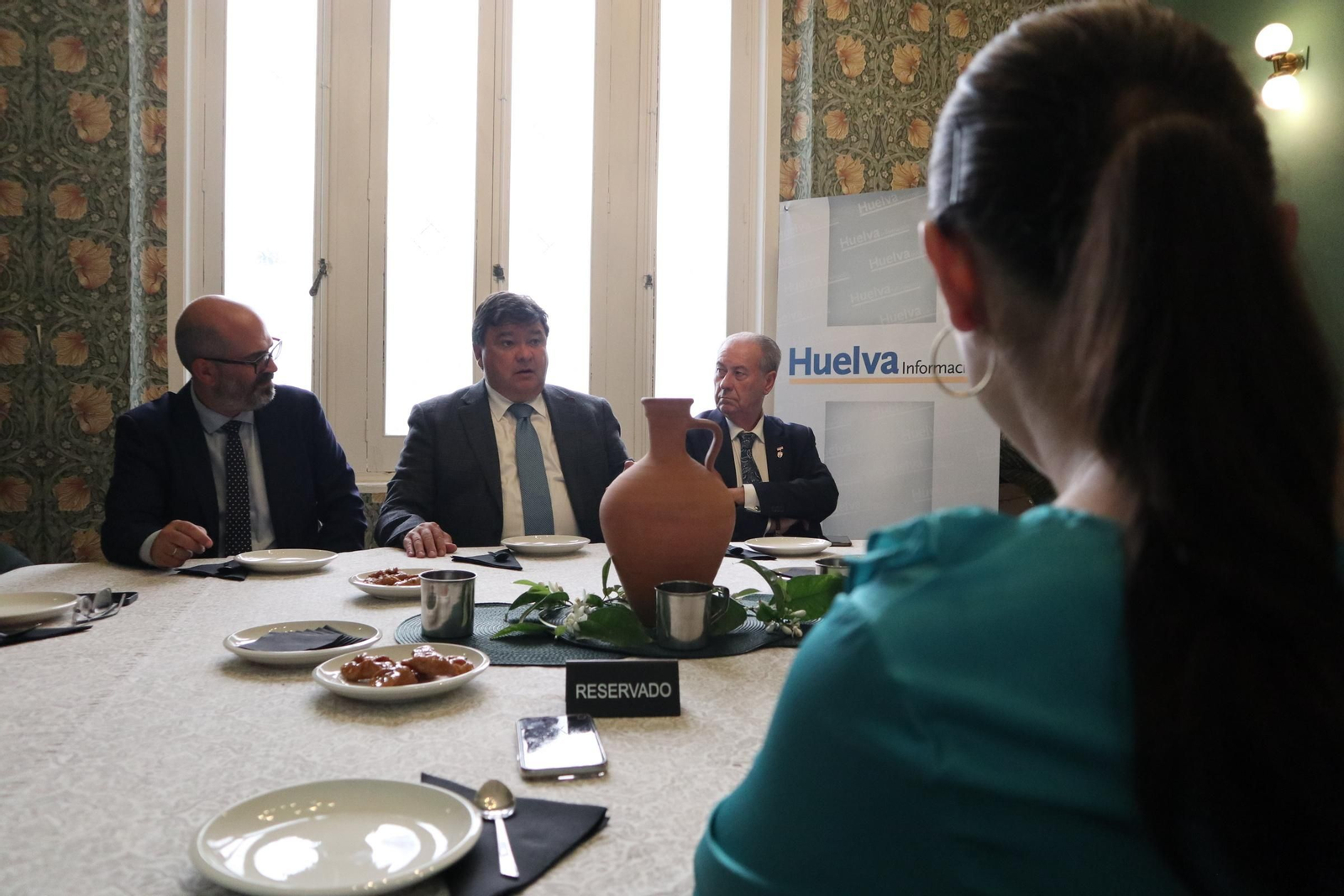 Imágenes de la tertulia cofrade "El Aguaó" de Gilda