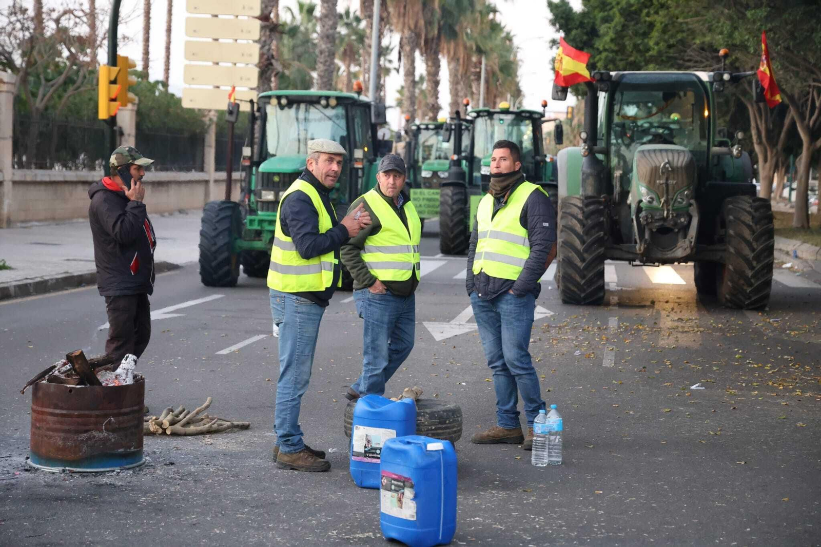 Las fotos de la segunda jornada de protesta de los agricultores de Málaga Las fotos de la segunda jornada de protesta de los agricultores de Málaga