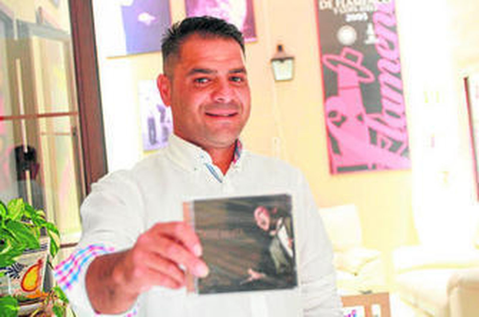 El cantaor jerezano José Carpio 'El Mijita' lanzará esta semana su segundo disco.