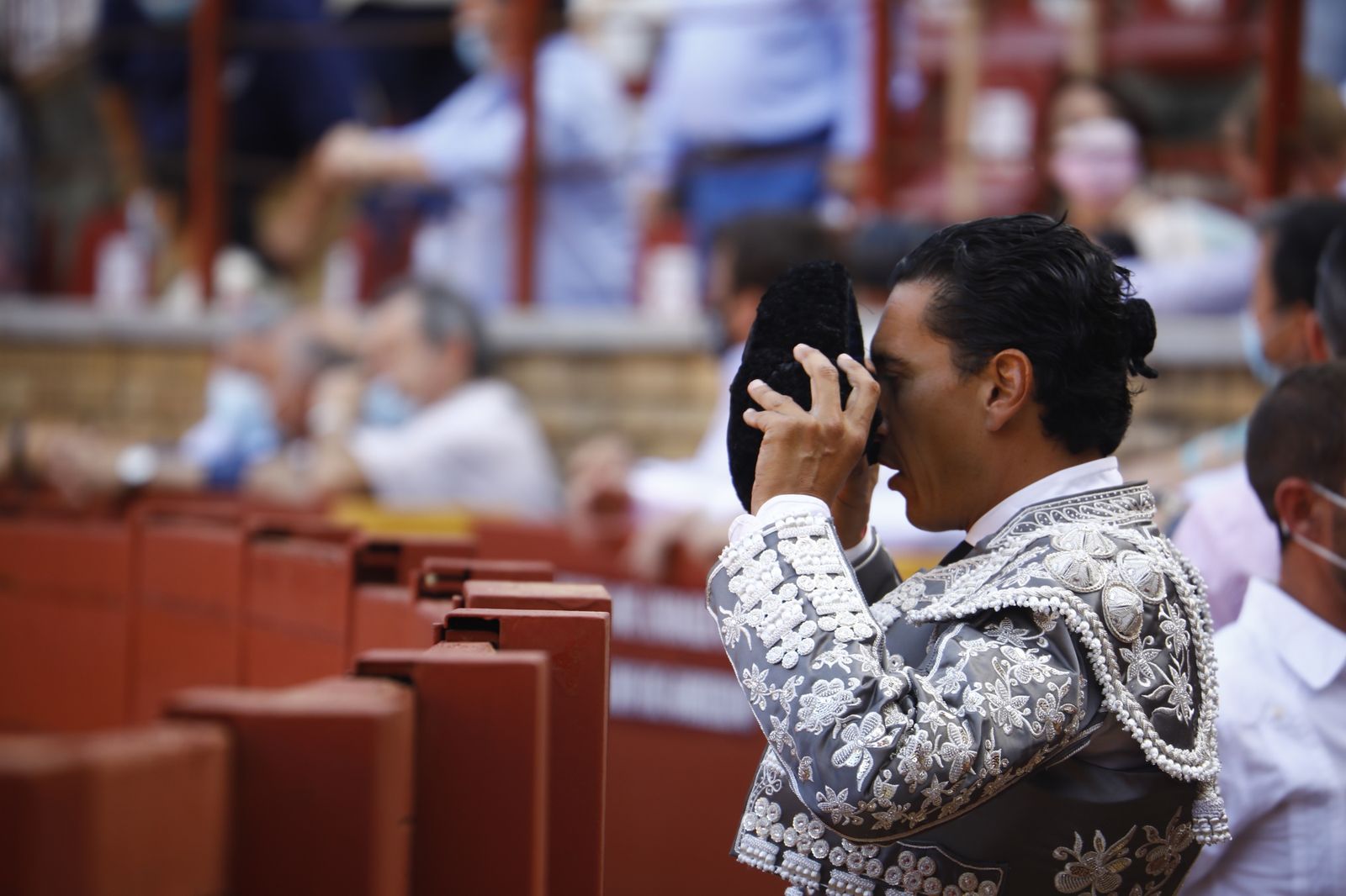 El mano a mano de Finito y Morante en la Feria Taurina de Córdoba, en imágenes