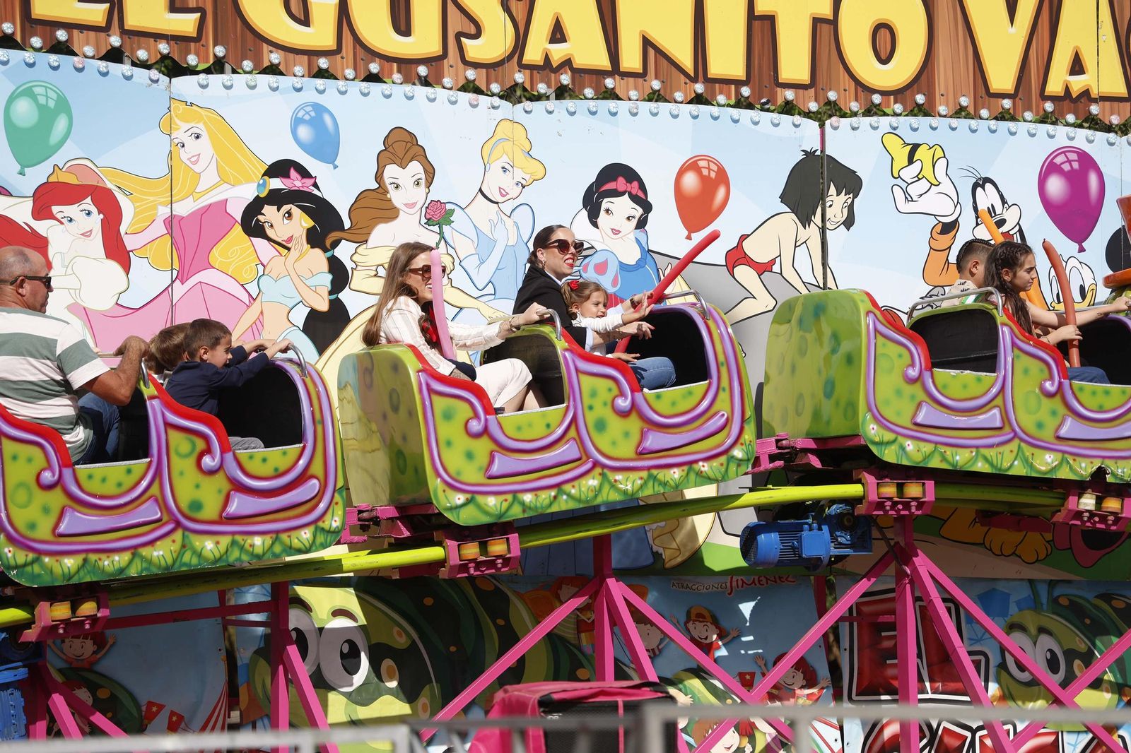 Búscate en las fotos del sábado en la Feria de Castellar