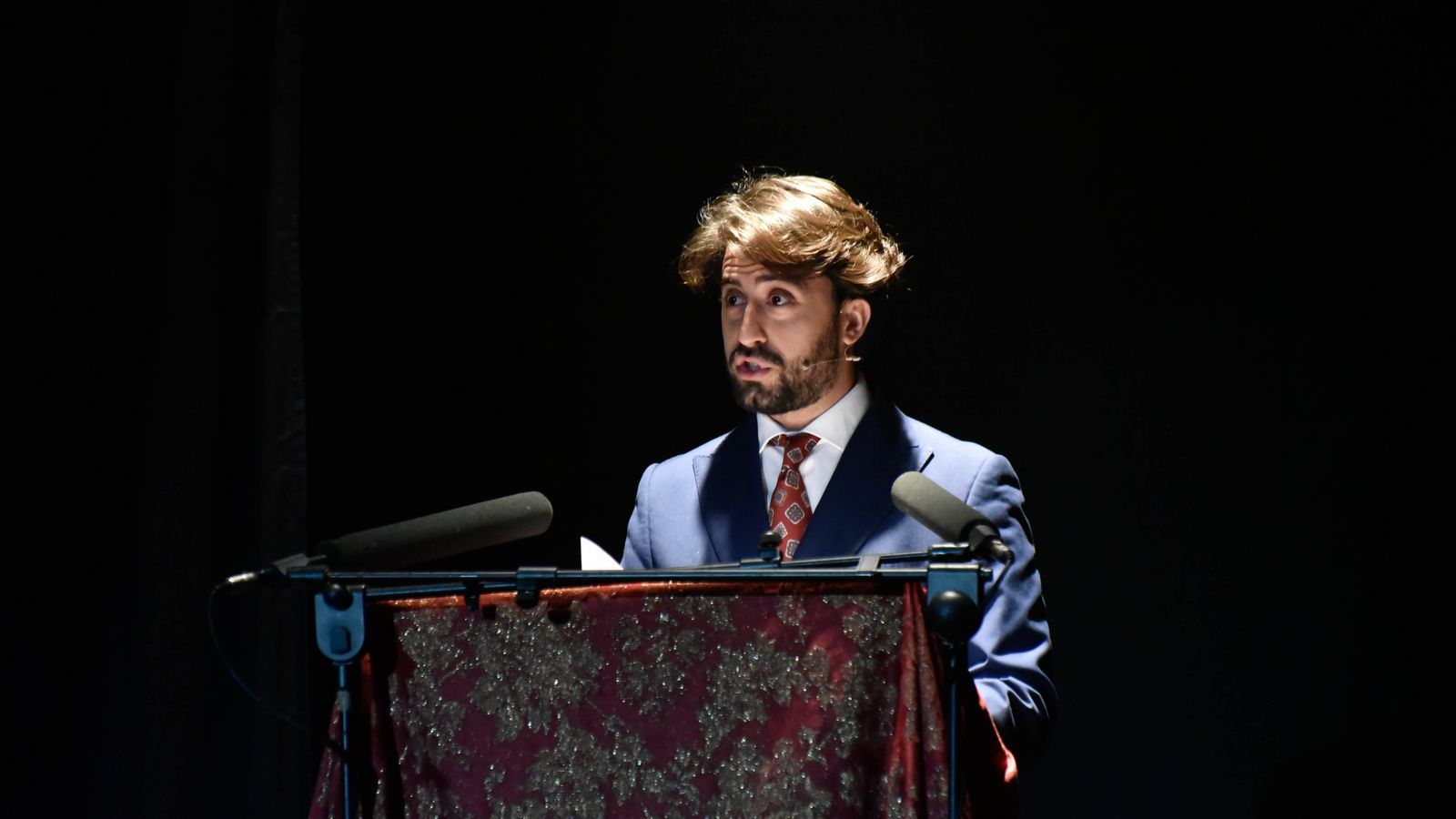 Fotos del pregón de Semana Santa de La Línea