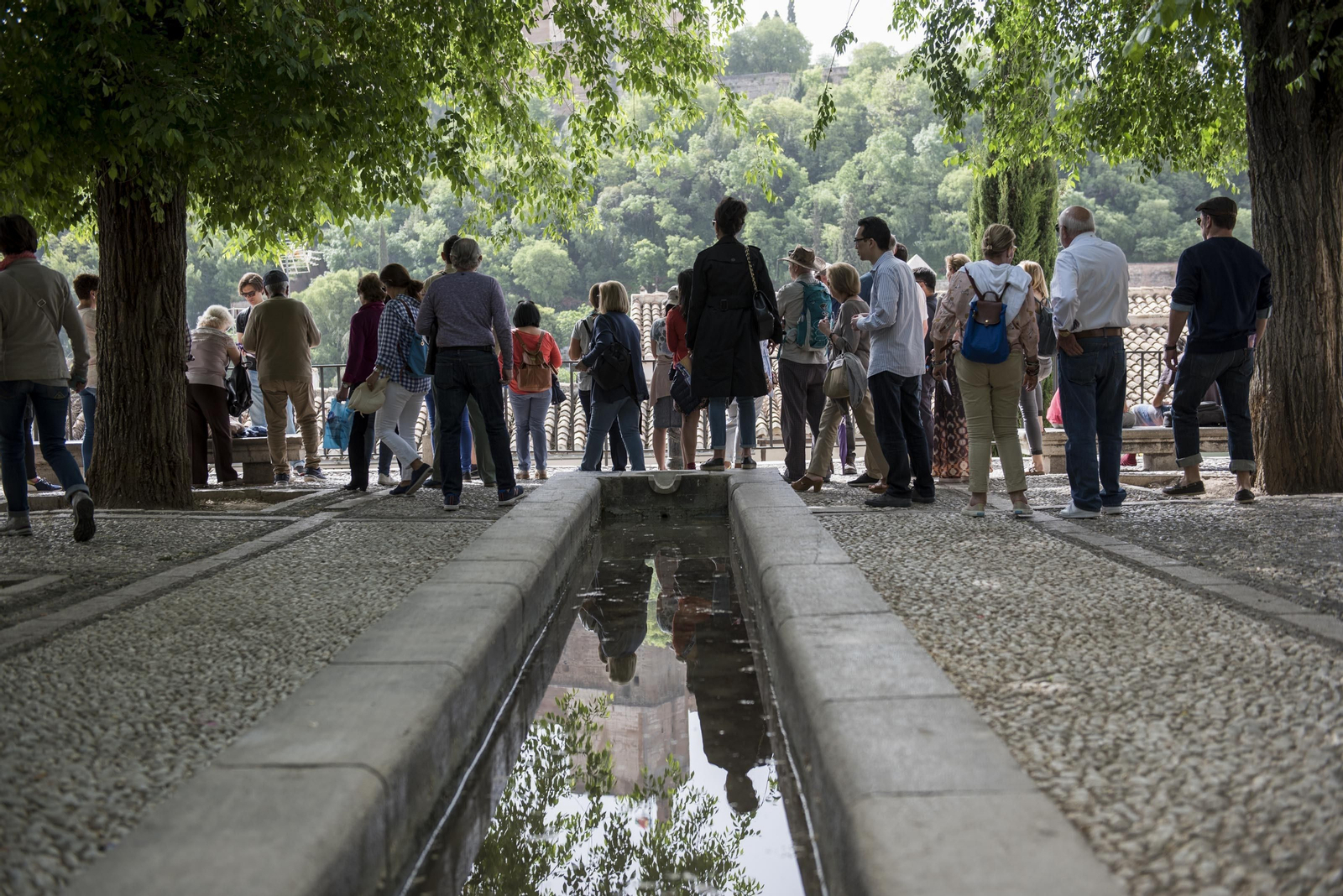 Imagen de archivo de turistas en Granada.