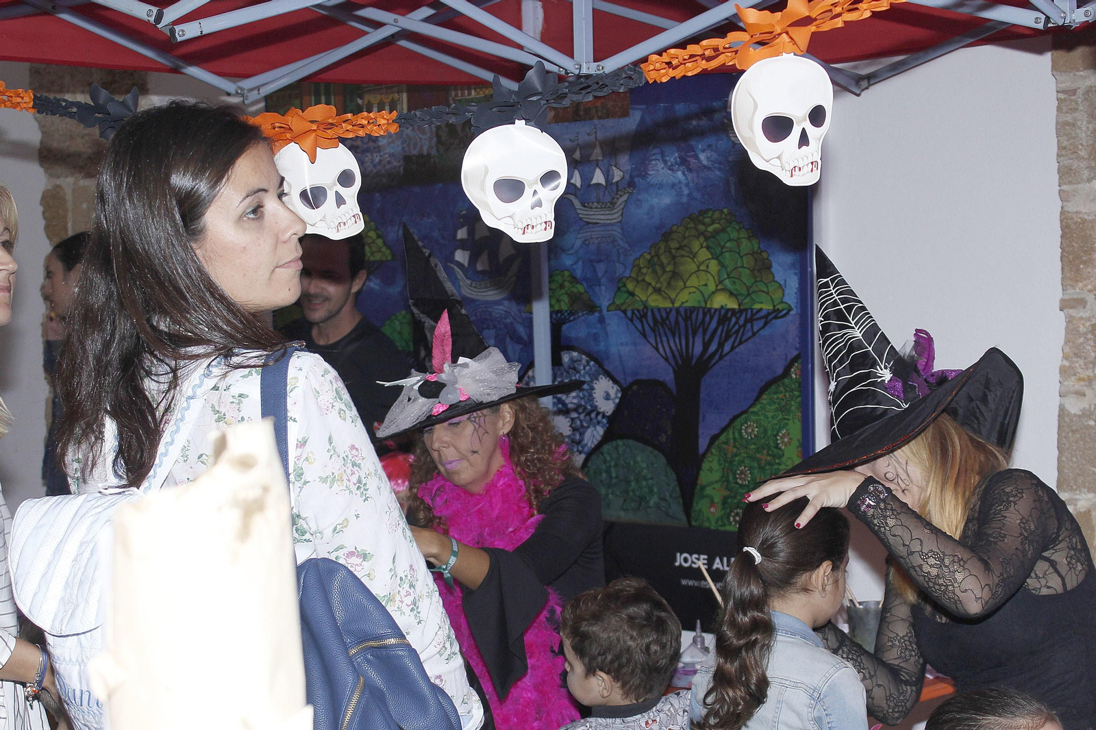 Las imágenes de la fiesta de los Tosantos en el Mercado Central