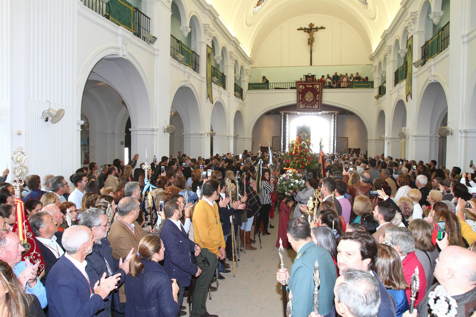 Peregrinación de la Hermanda de Emigrantes al Rocío