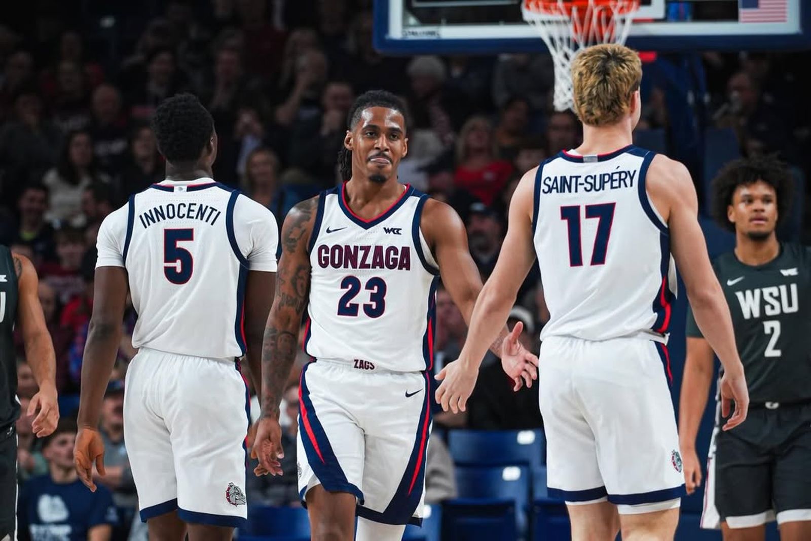 Mario Saint-Supéry, 11 puntos y victoria