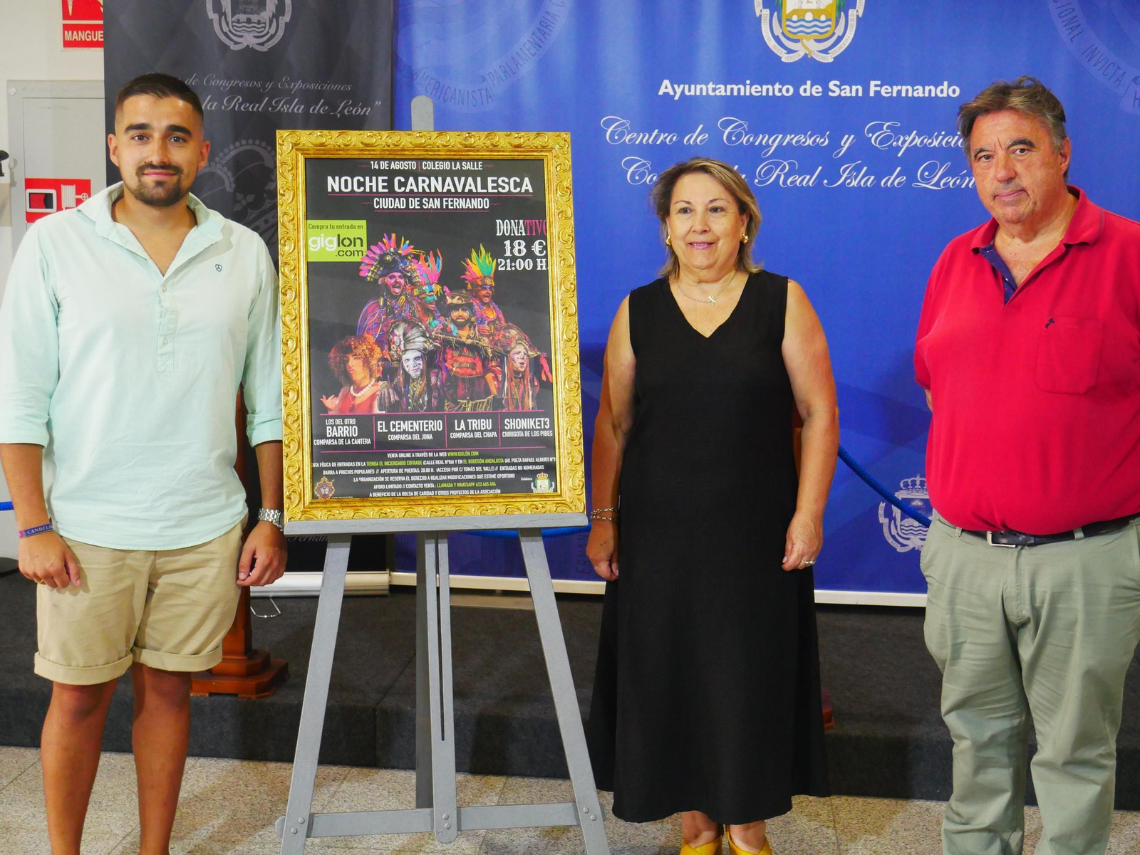 Representantes de la asociación y el concejal, tras la presentación del evento.