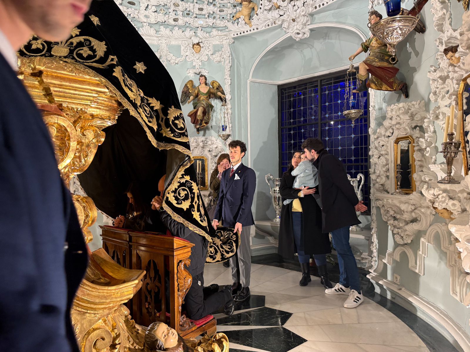 Las mejores fotos de la presentación de los niños a la Virgen de los Dolores de Córdoba