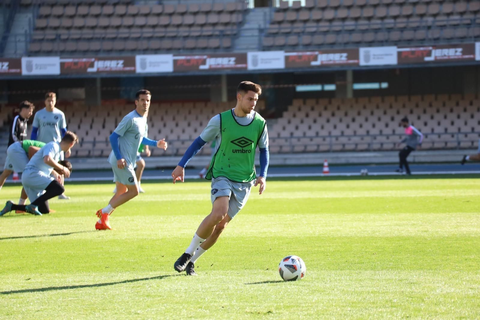 Imágenes del entrenamiento del Xerez DFC en Chapín Imágenes del entrenamiento del Xerez DFC en Chapín