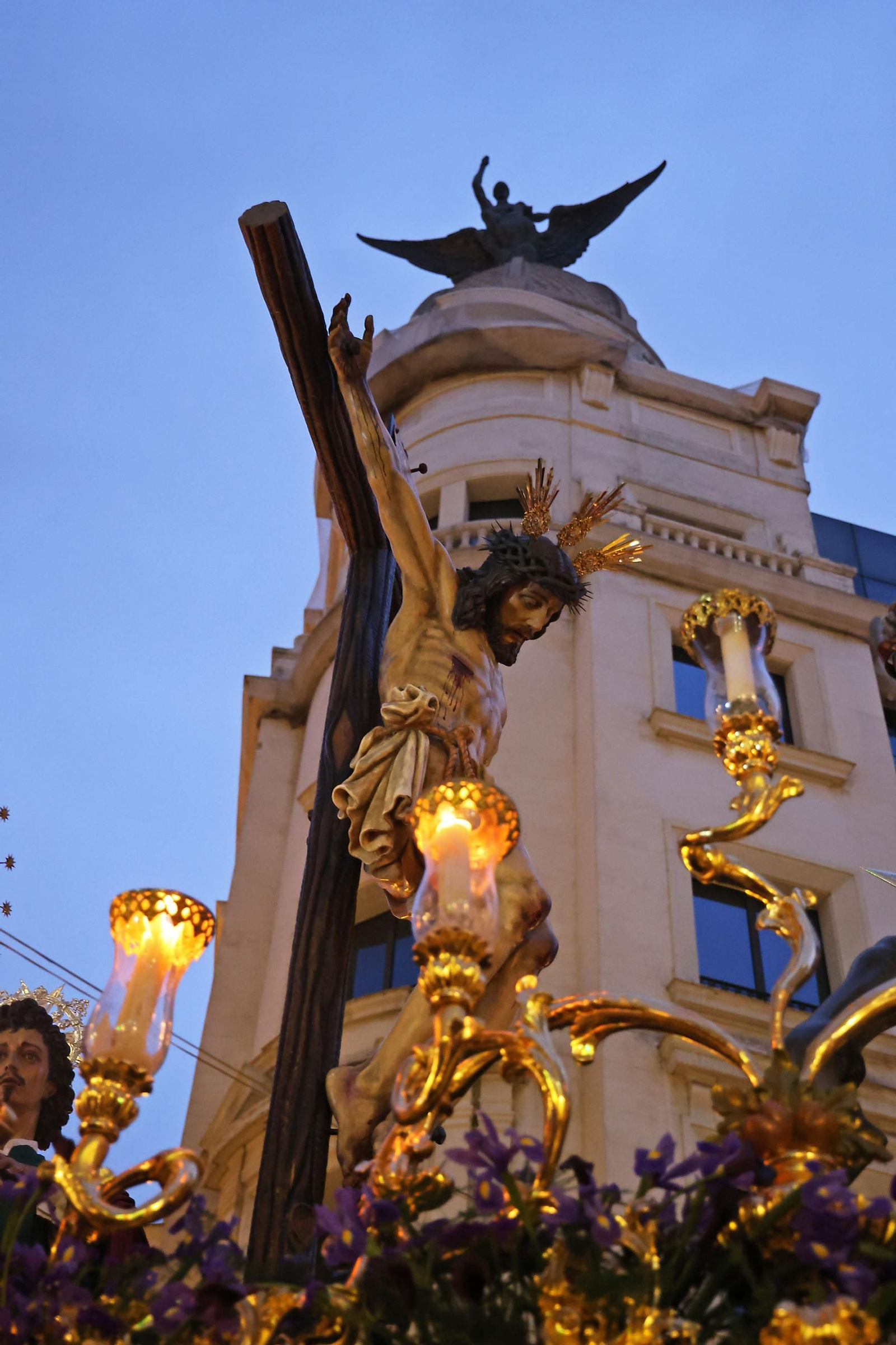 Martes Santo en Huelva: Imágenes de la Hermandad de La Lanzada