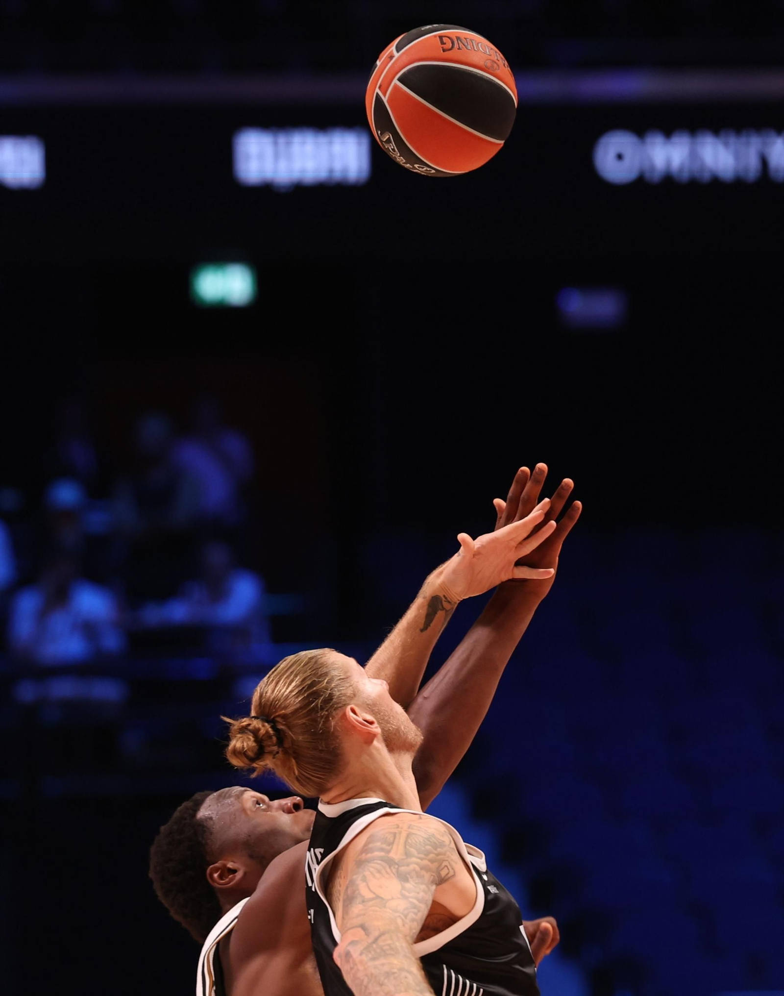 Tyson Carter y Dylan Osetkowski vuelven a la Euroliga: 16 y 12 puntos y derrotas