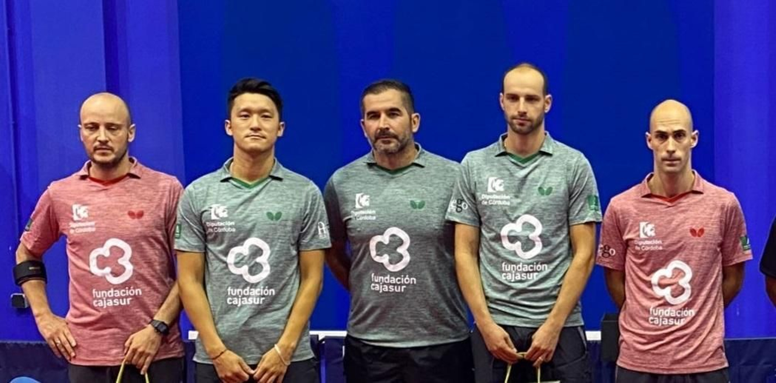 Los jugadores del Cajasur Priego antes de la cita con Burgos. Los jugadores del Cajasur Priego antes de la cita con Burgos.