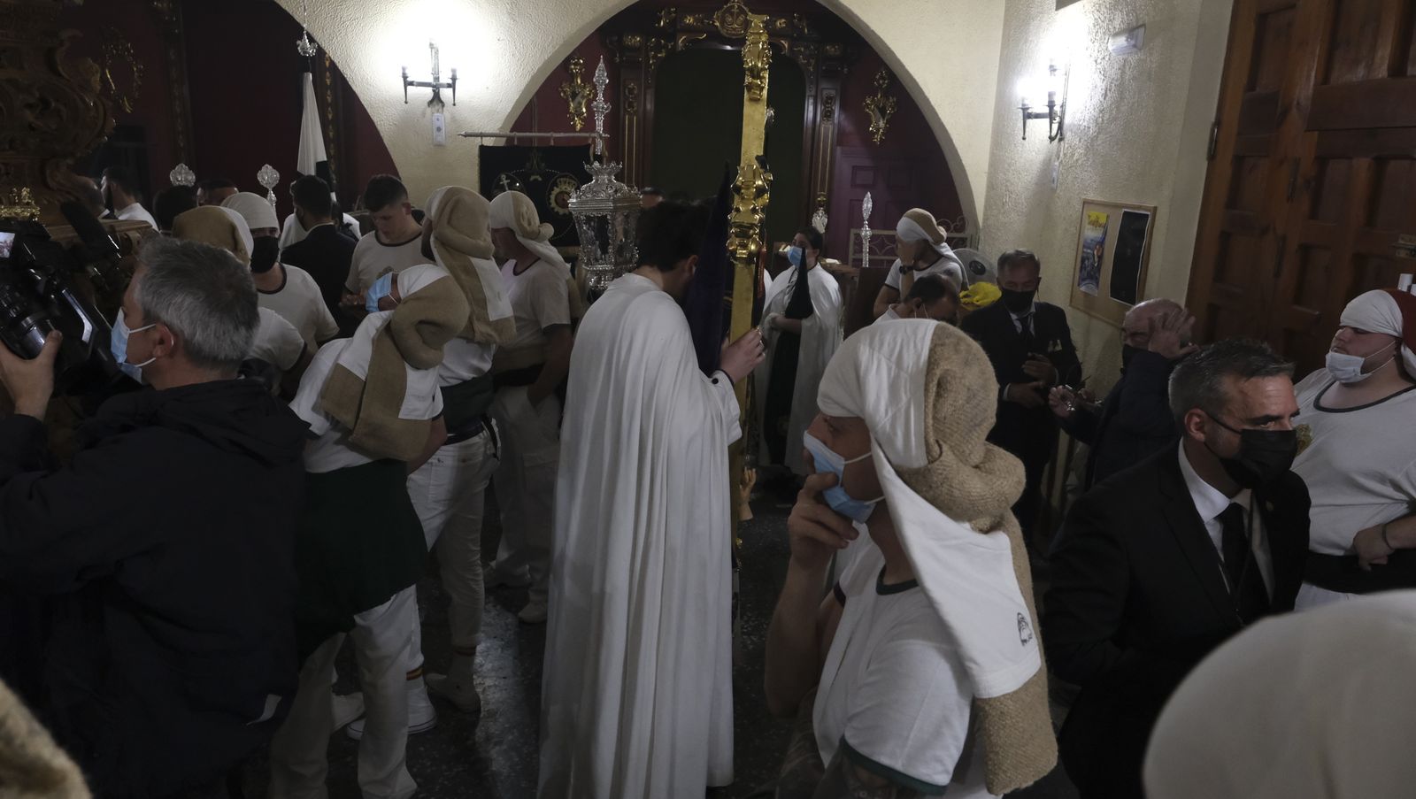 Procesión de Macarena en Almería, en imágenes.