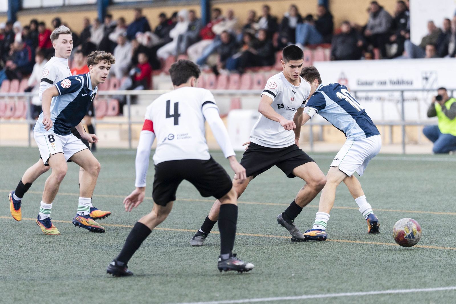 La Cañada-Córdoba CF de la División de Honor Juvenil