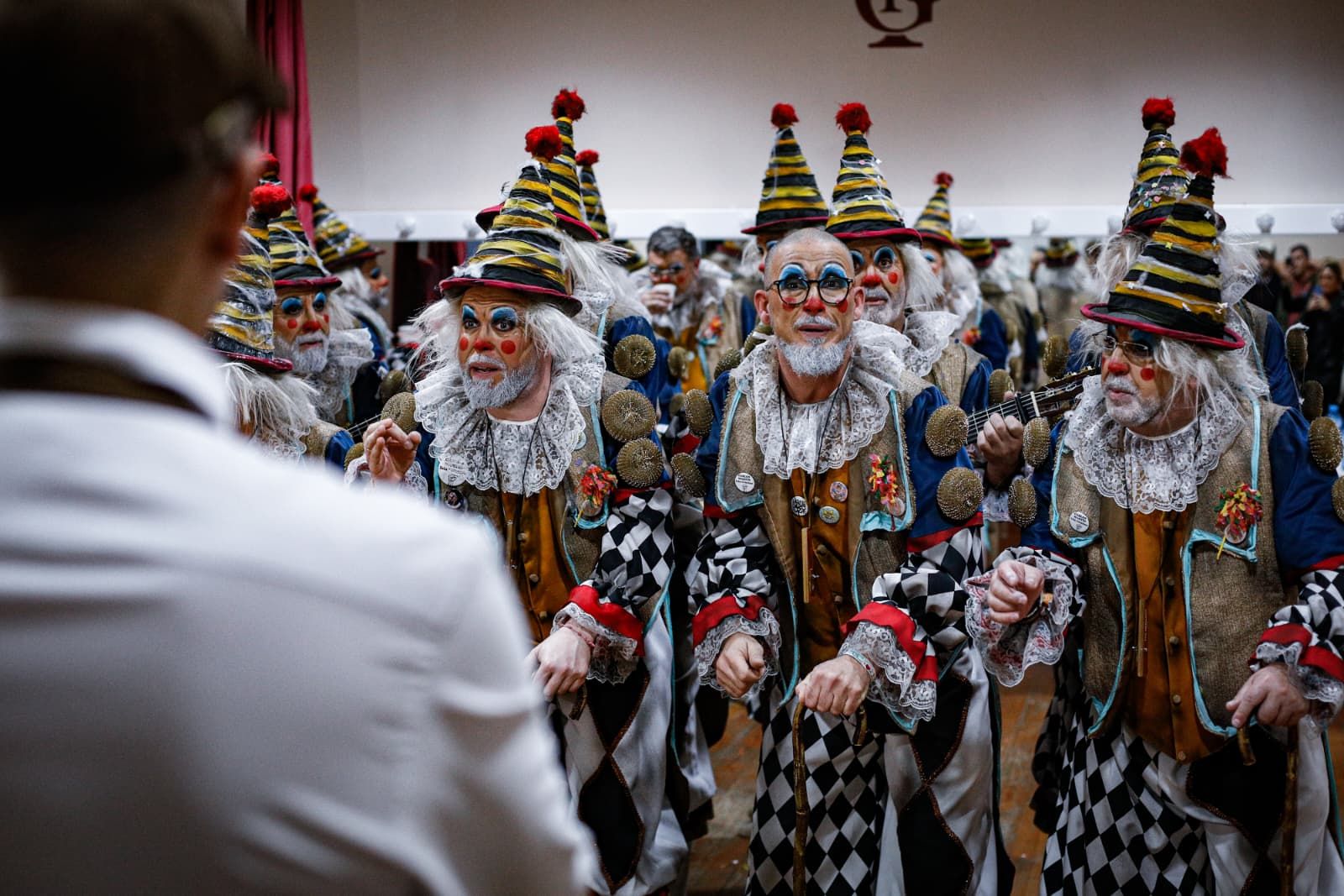 Búscate entre las mejores imágenes de la cuarta sesión de cuartos de final del COAC 2026