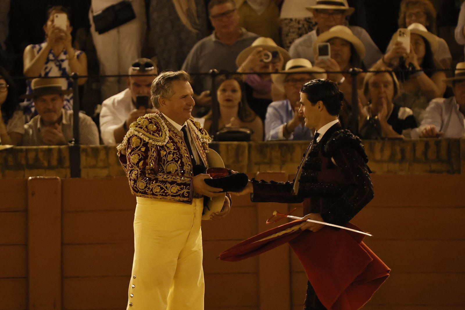 Las imágenes del primer festejo de San Miguel