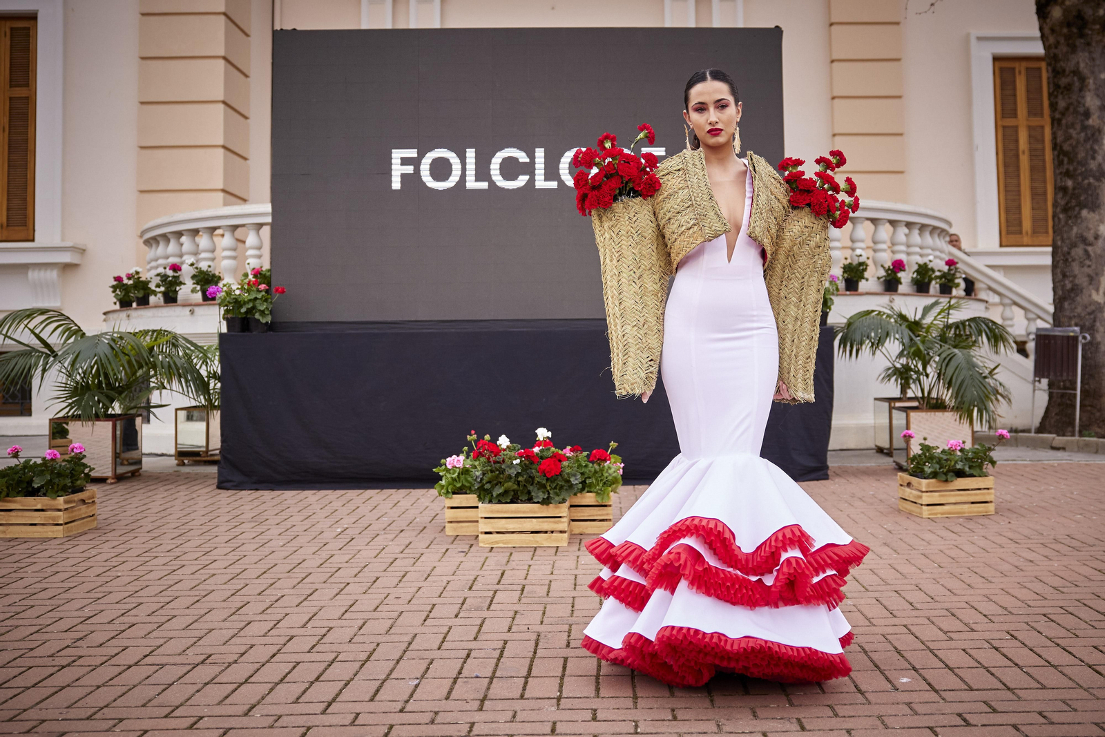 Los trajes de flamenca más bonitos de la Pasarela Granada Flamenca 2023, todas las fotos