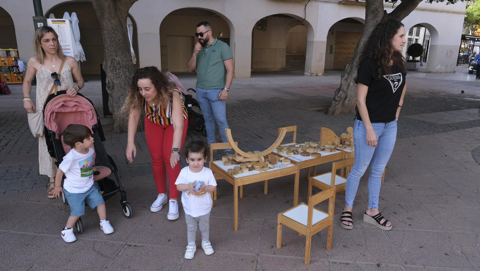 Imágenes de la Noche en Blanco, en Almería