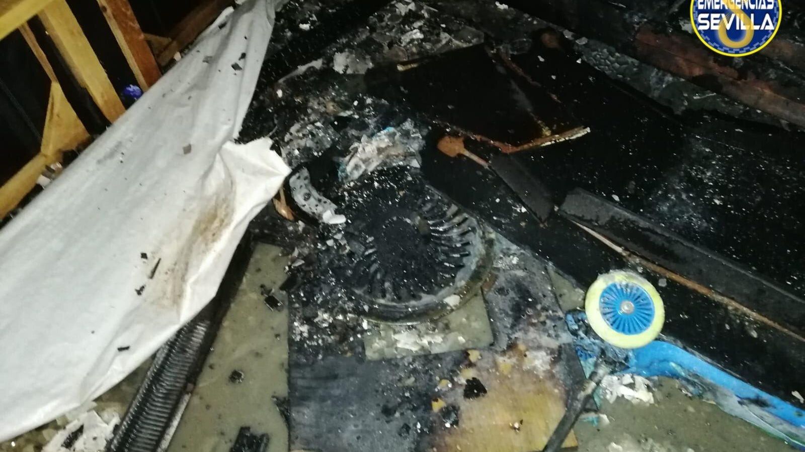 El incendio se originó en un brasero.