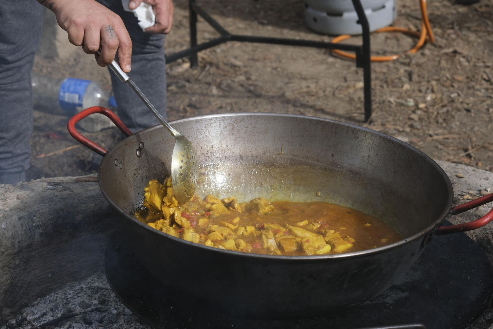 Los peroles por San Rafael en Los Villares, en imágenes