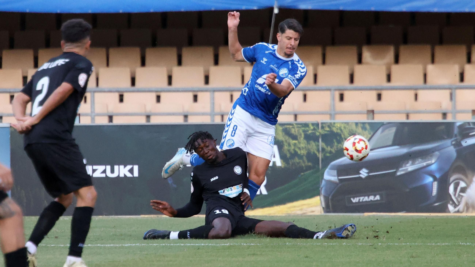 Imágenes del partido entre Xerez DFC y Juventud Torremolinos en Chapín