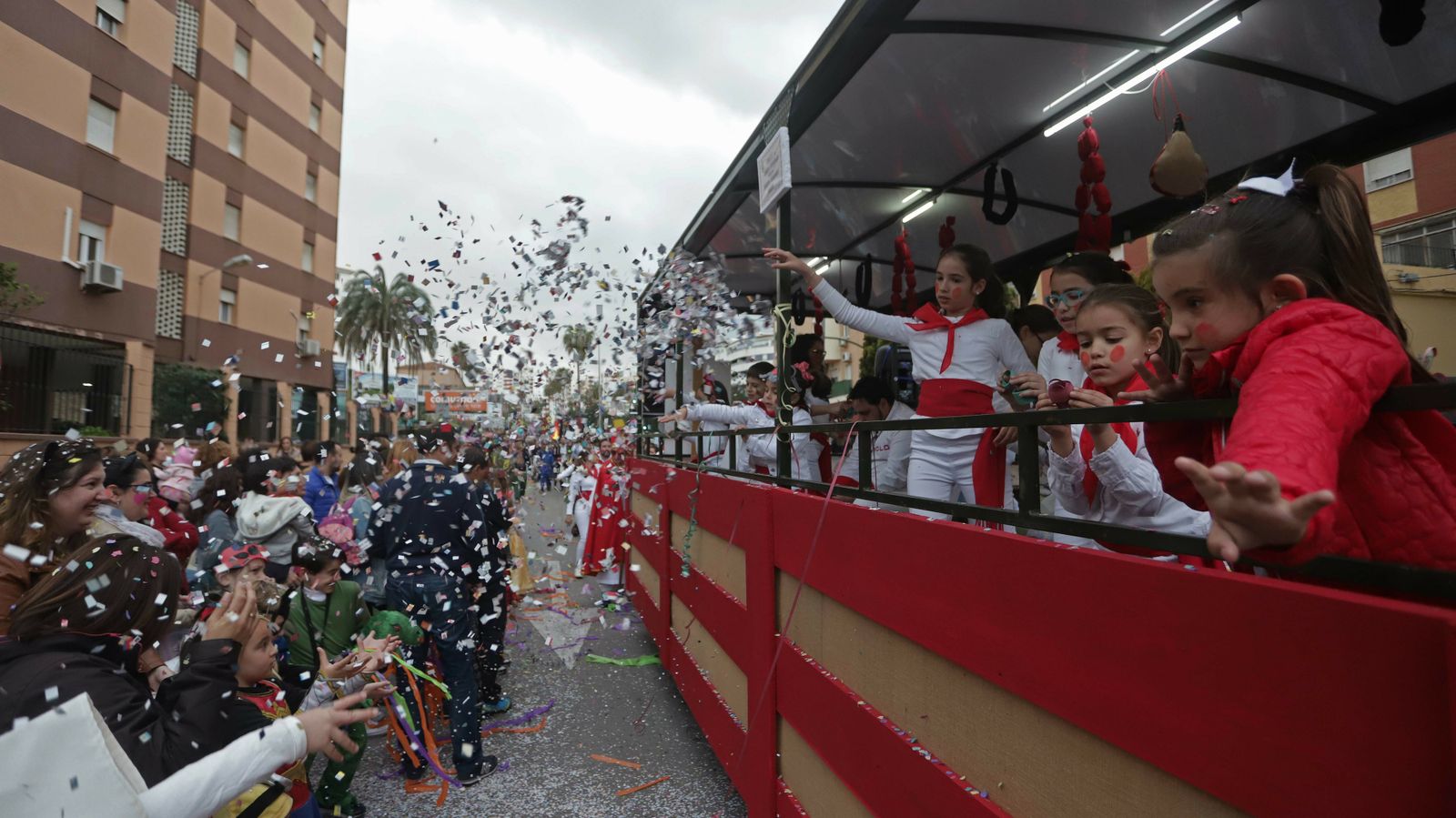 Cabalgata del Carnaval Especial en imágenes