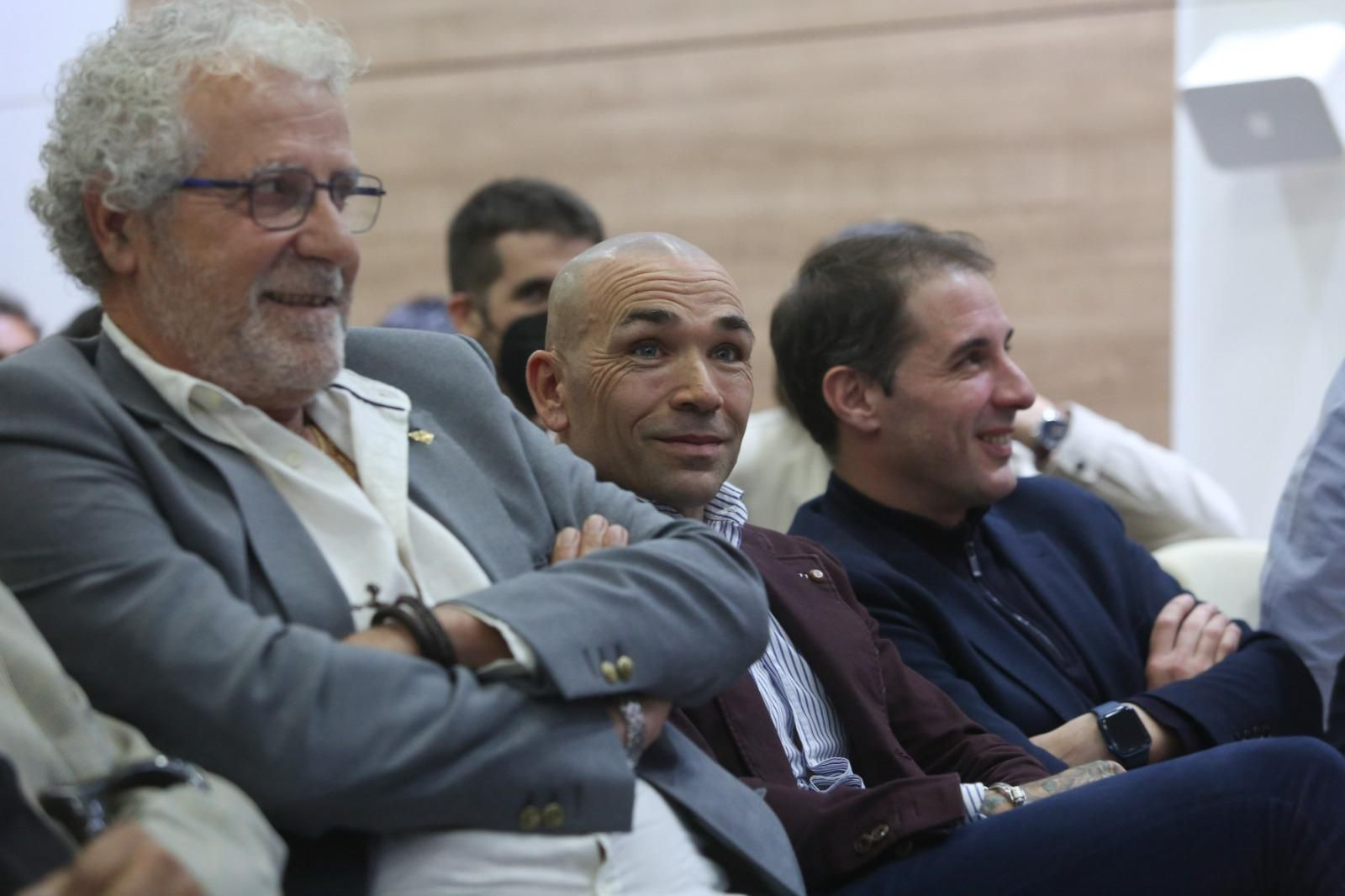 La presentación de "El niño que soñó con pisar La Rosaleda"