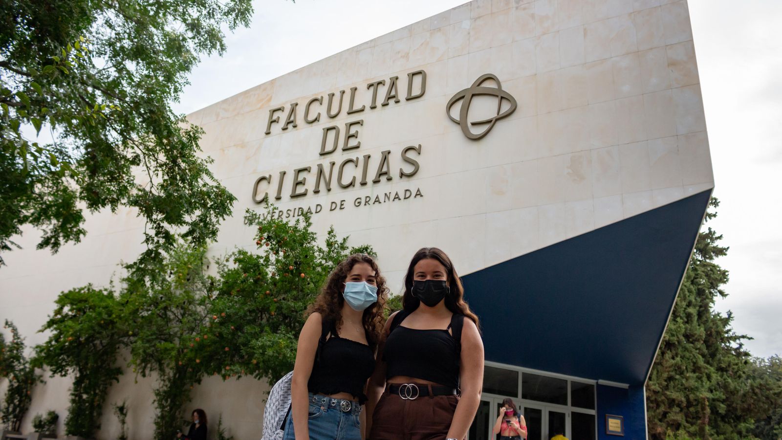 Raquel y Alba cursan Matemáticas en la UGR.