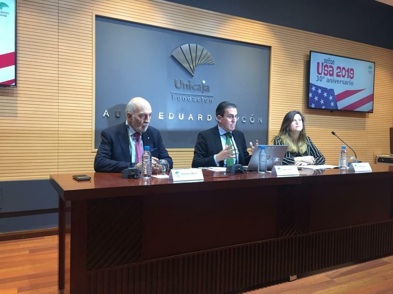Francisco Merino, Sergio Corral y Ana Cabrera en la presentación de la convocatoria.
