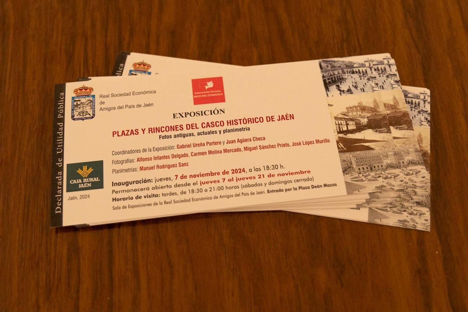 Exposición de "Plazas y rincones del Casco Histórico de Jaén", en imágenes