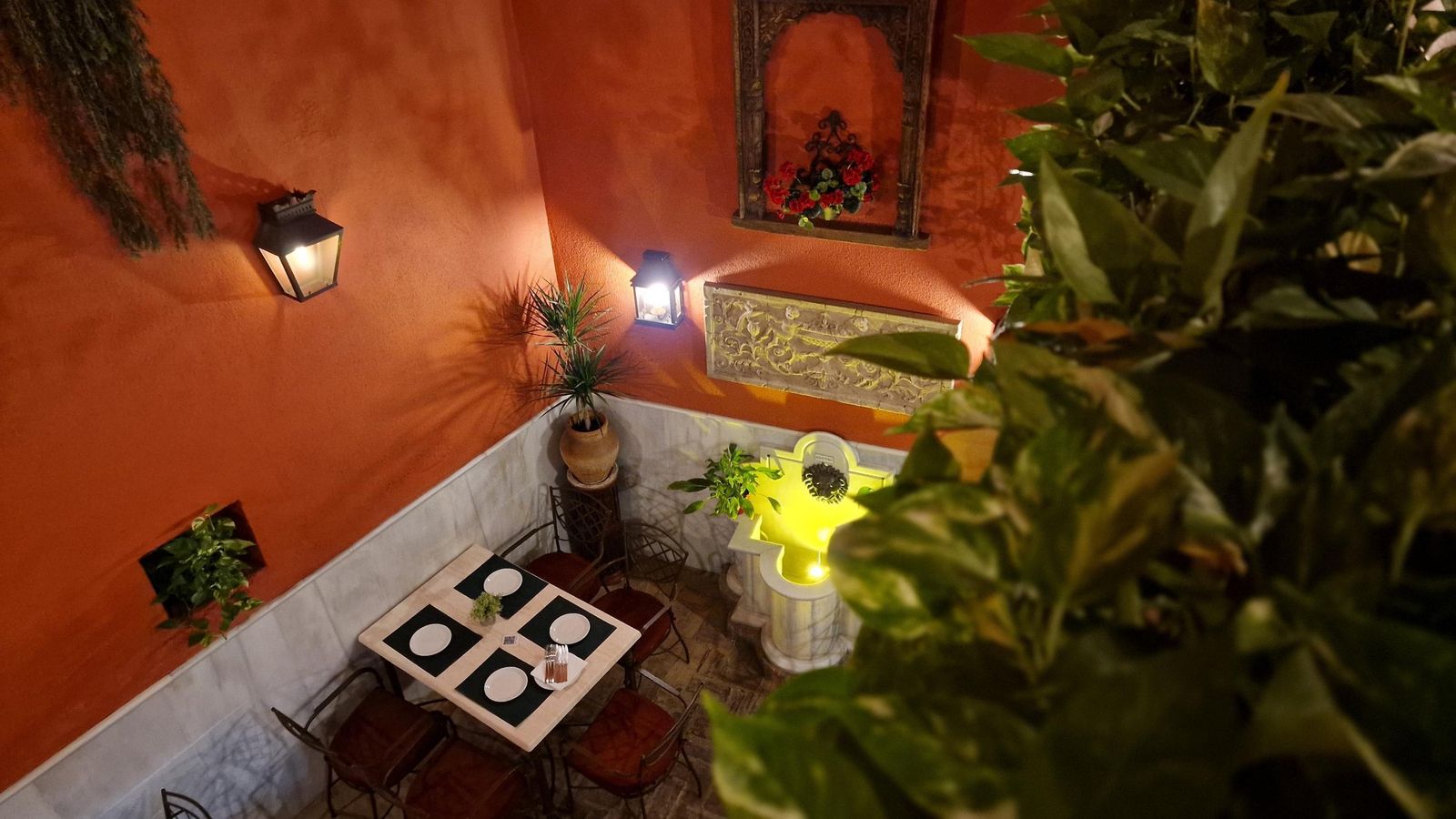 Patio de Pizzería El Patrón