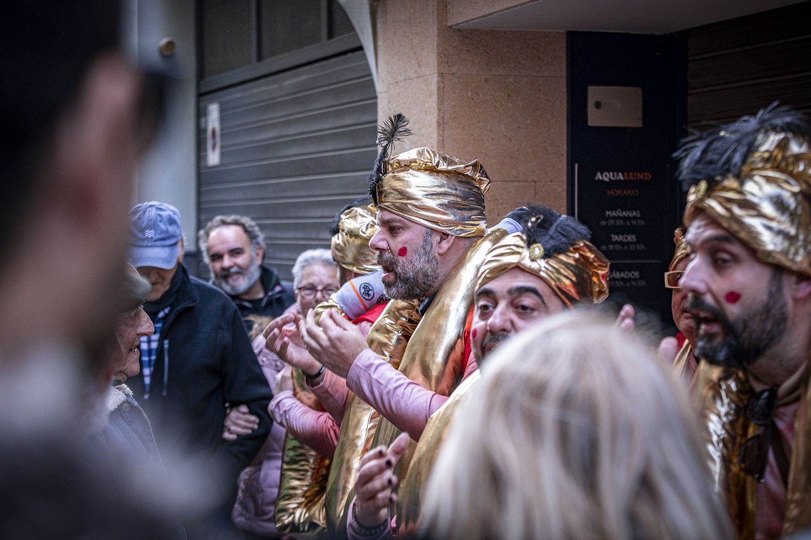 Las mejores imágenes del lunes de Carnaval de Cádiz 2026