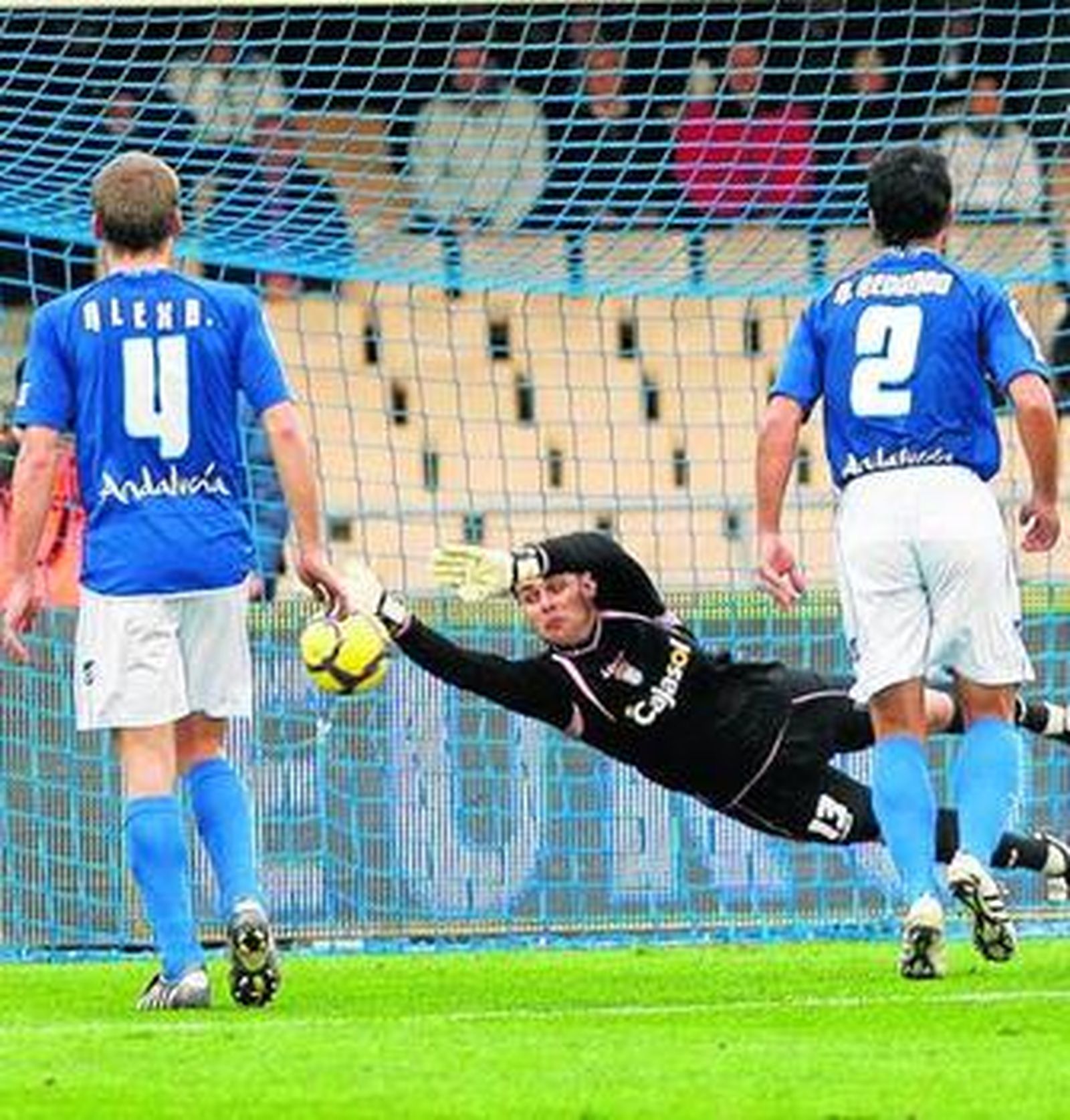 Renan fue uno de los protagonistas del encuentro al detener con 0-1 un penalti a Aduriz.