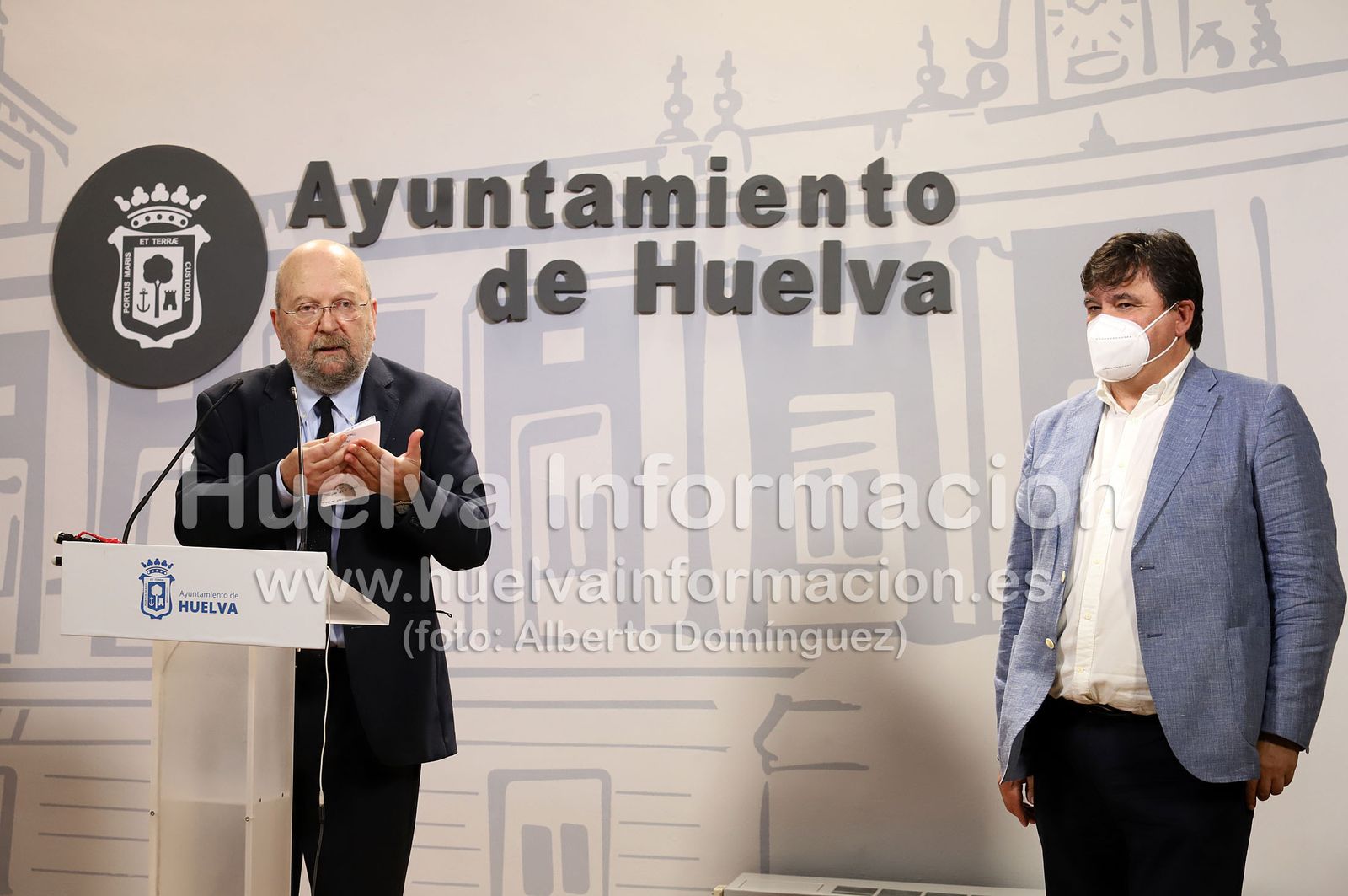 Imágenes de la presentación de José Antonio Sotomayor como nuevo presidente del Recreativo de Huelva