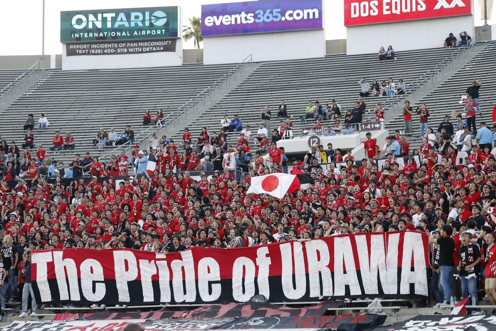 Urawa Red Diamonds-Monterrey (30).jpg