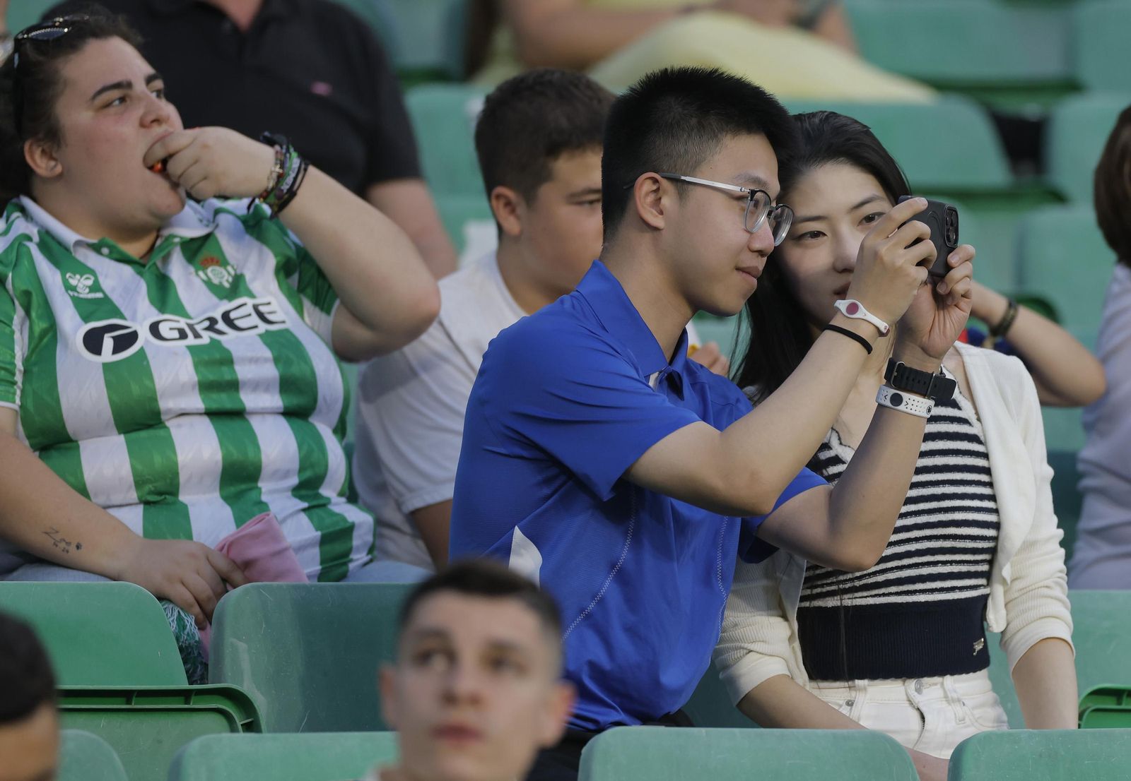 Búscate en las fotos del Betis - Valladolid