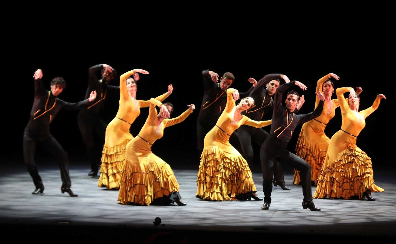 Así ha sido la puesta en escena de la obra "Querencia" en el Generalife  de Granada, incluida en el Festival Internacional de Música y Danza