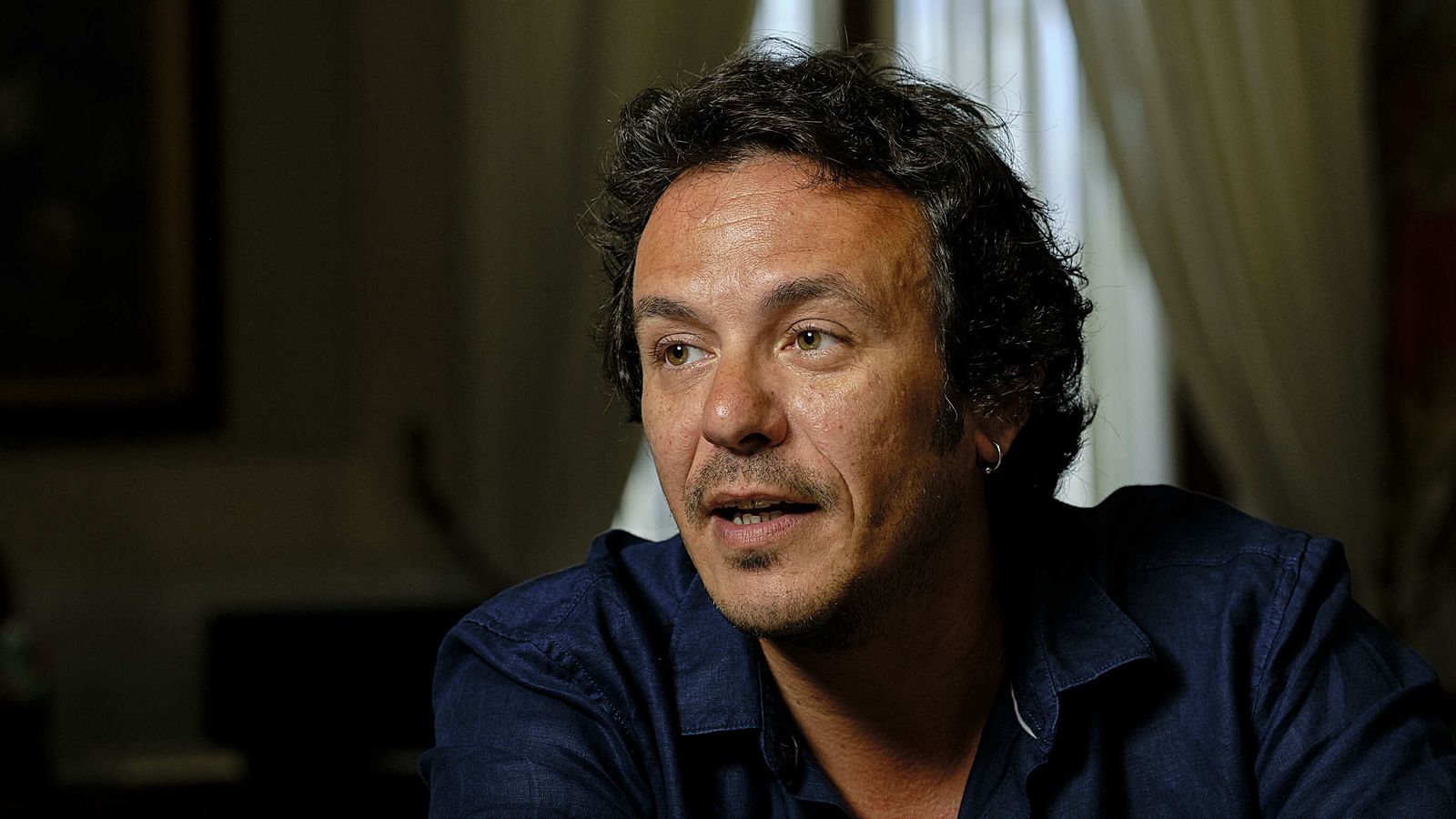 El alcalde de Cádiz  durante una entrevista en las pasadas elecciones.