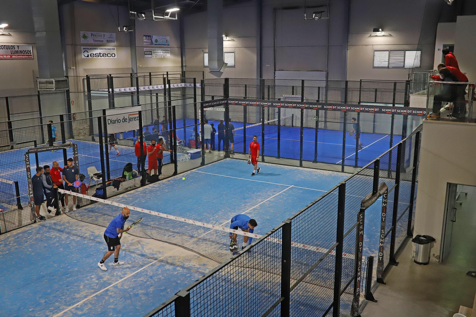 Imágenes del entrenamiento del Xerez CD en Pádel Extreme