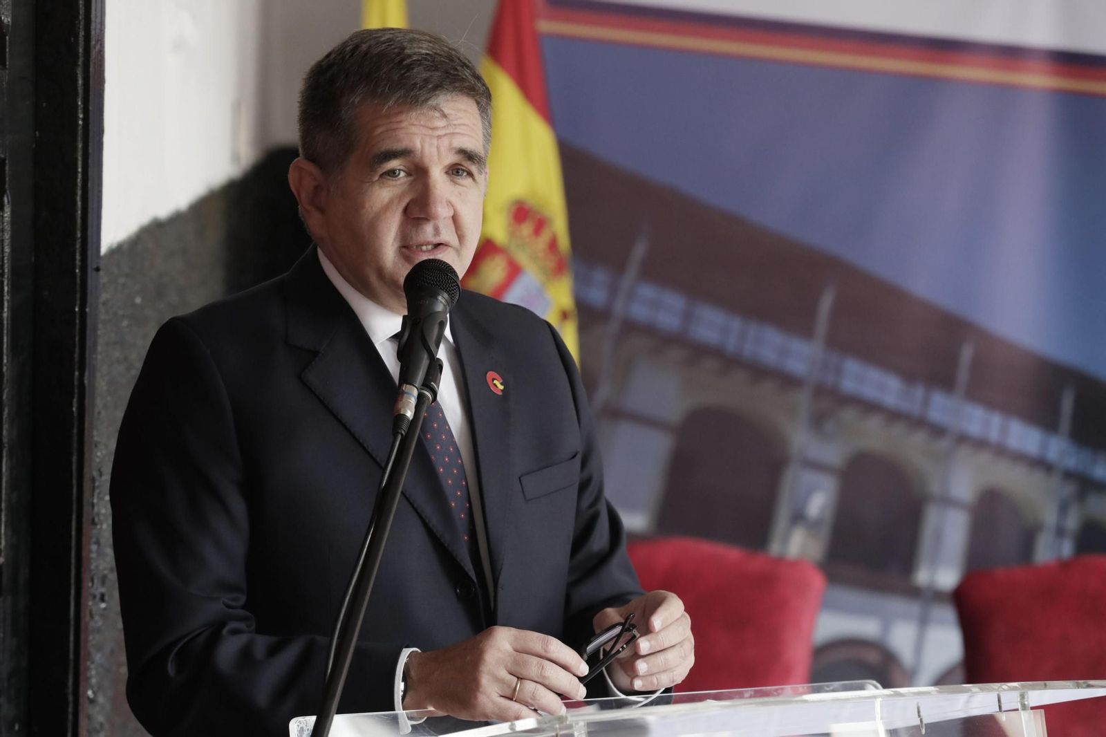 España normaliza la relación con Argentina y nombra embajador a Joaquín María de Arístegui,