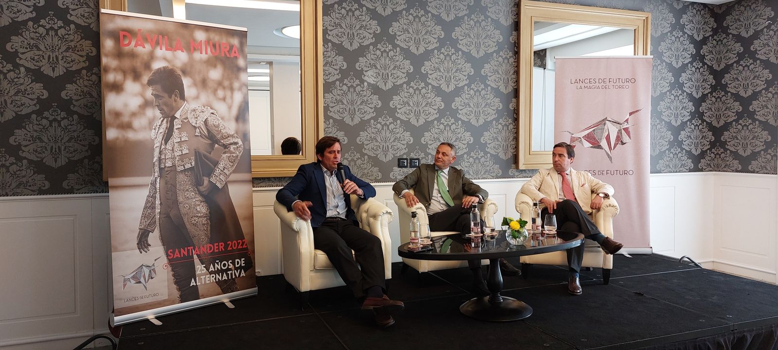 Presentación de la vuelta por un día de Dávila Miura a los ruedos.