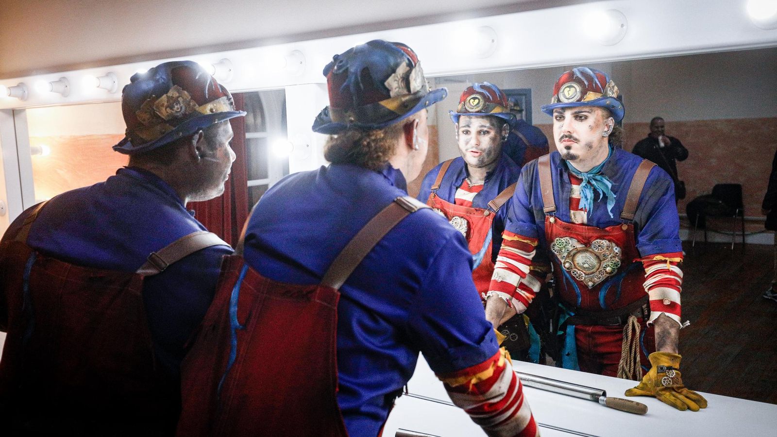 Búscate entre las mejores imágenes de la primera sesión de cuartos de final del COAC 2025