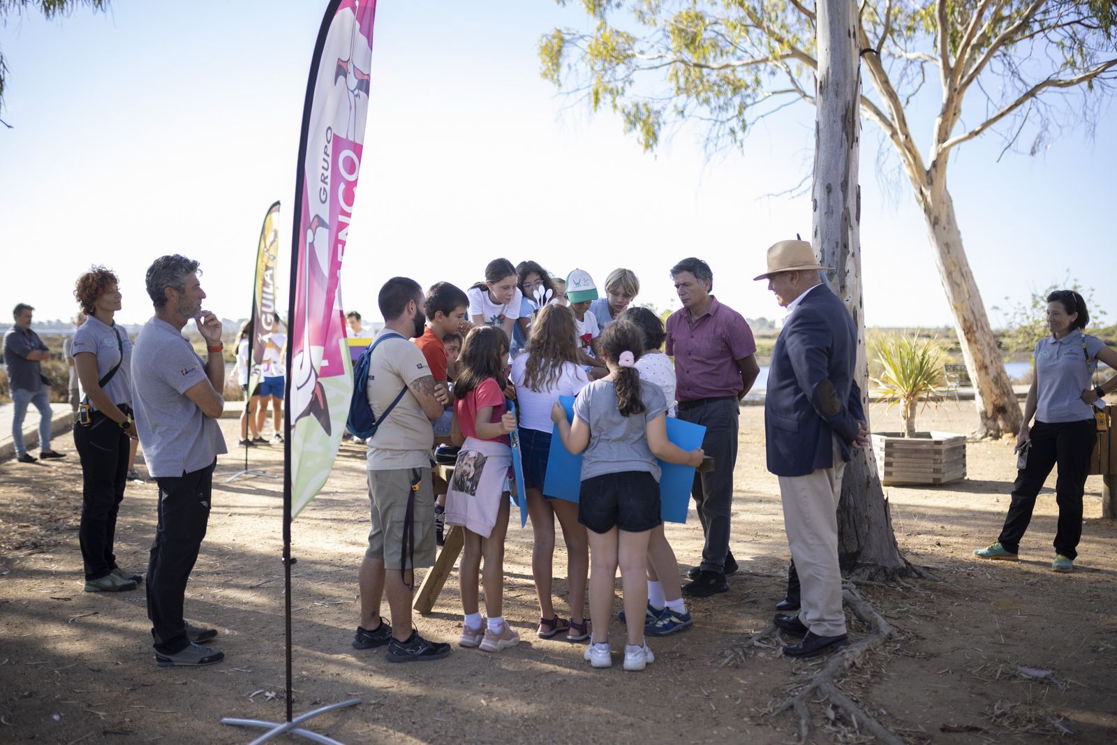 Imágenes de la clausura de la Escuela de Exploradores en Marismas del Odiel