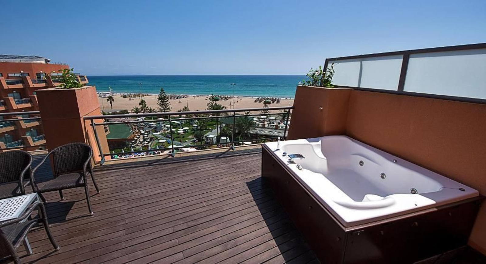 Veinte alojamientos con jacuzzi para una escapada romántica en Almería