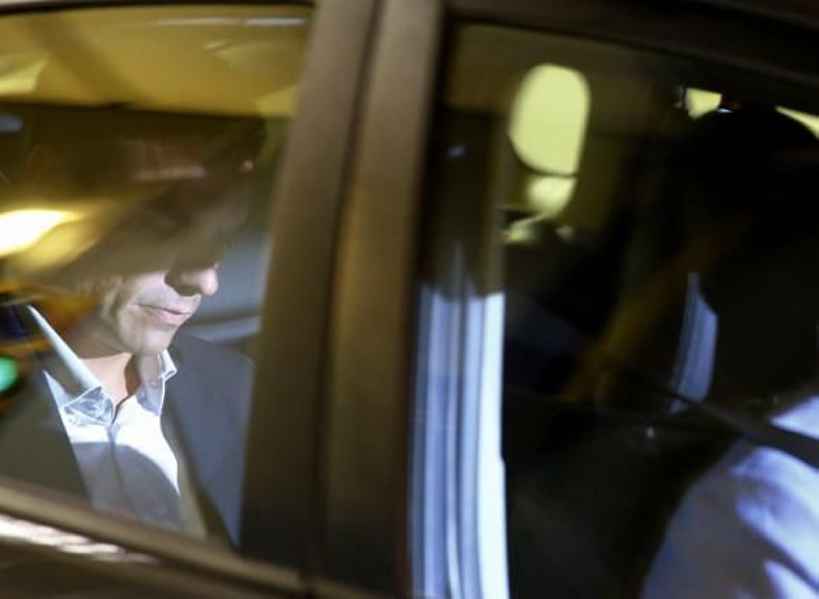 Sánchez se aferra al cargo y pide que un congreso elija la ejecutiva