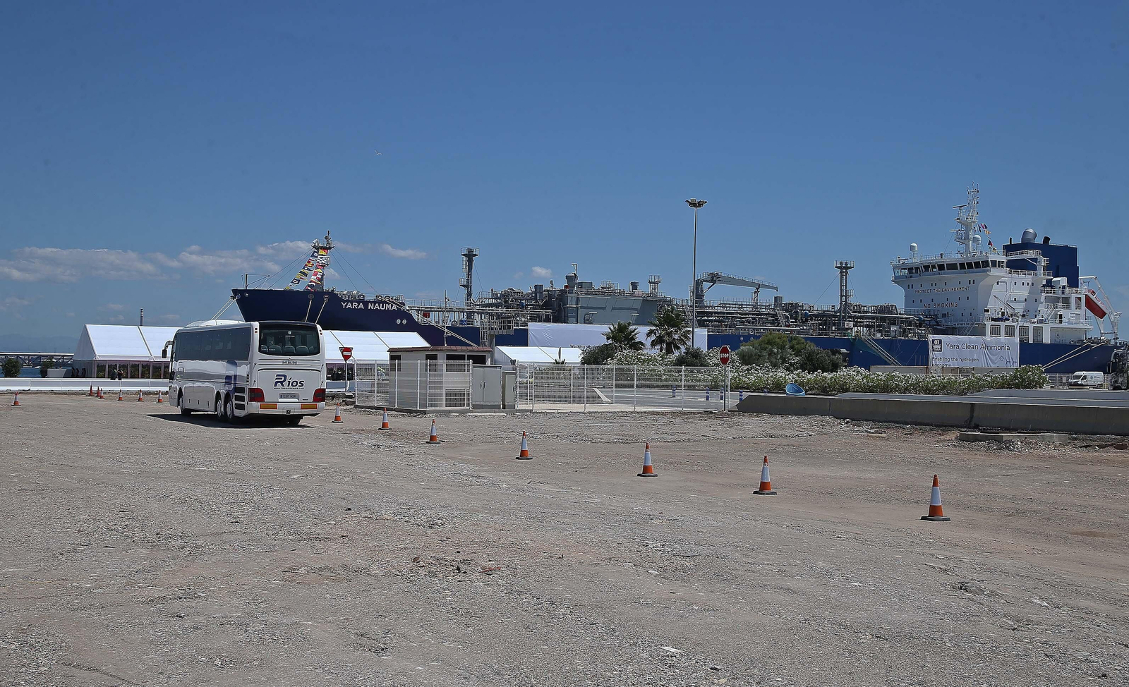 Fotos de la visita de los reyes Felipe VI y Guillermo Alejandro de Países Bajos al puerto de Algeciras Fotos de los reyes Felipe VI y Guillermo Alejandro de Países Bajos al puerto de Algeciras