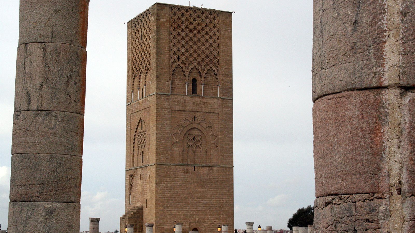El minarete inacabado de la mezquita de Hassan (Rabat), que debía haber sido la mayor del mundo.